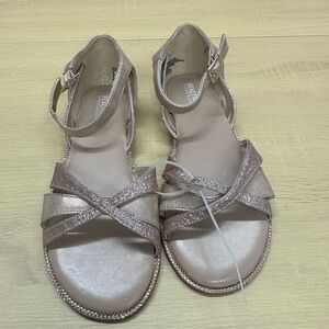 Reaction Blush Glitter Flat Sandals Size 5 NWOT
